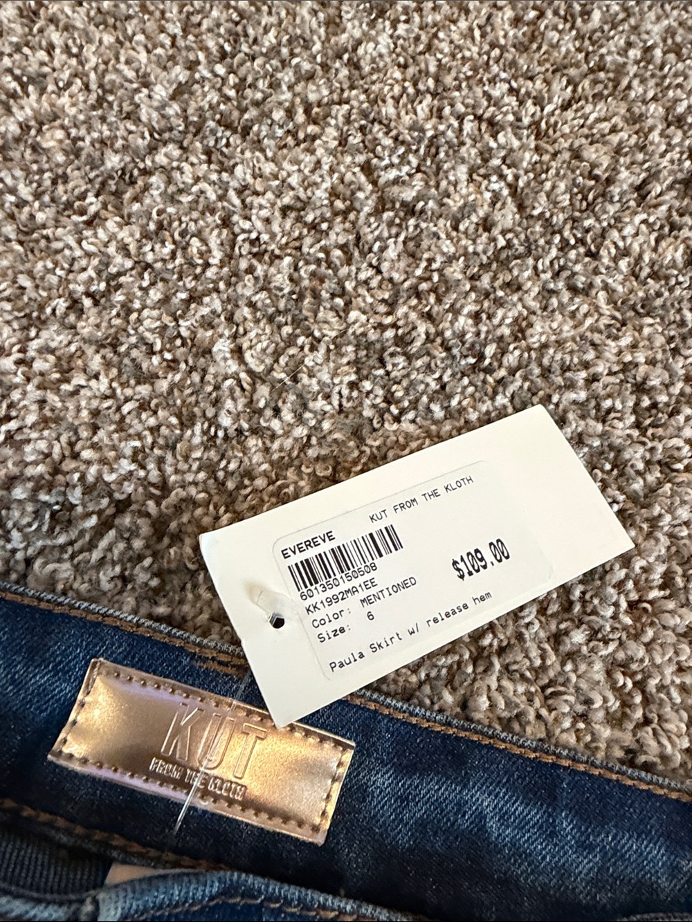 NWT Kut from the Kloth Blue Denim A-Line Skirt Paula Skirt with Frayed Hem Sz 6 - Picture 2 of 8